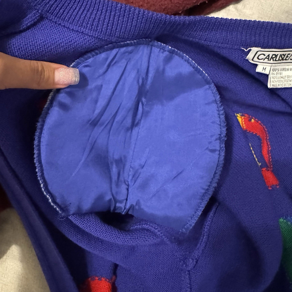 Vintage Carlisle Sport Wool Cardigan Duster Sweater Blue Colorful Hearts Medium - Picture 6 of 6